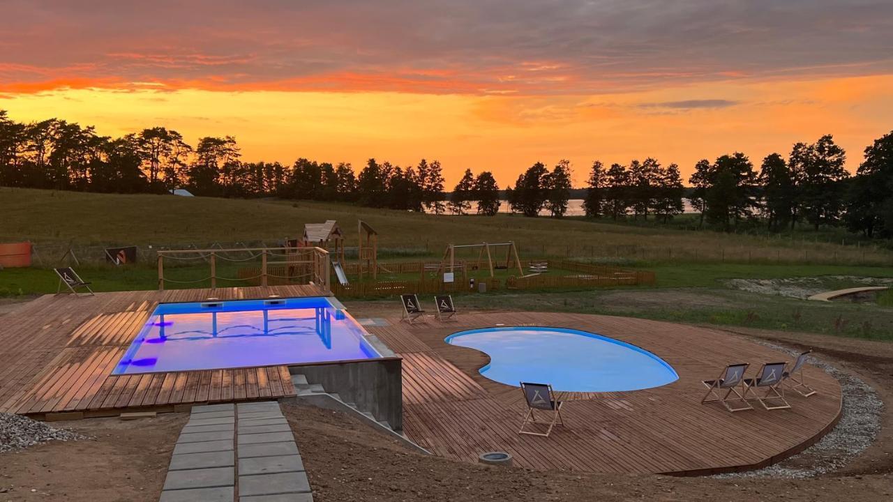 Wioska Wakacyjna Glamila Hotell Sterławki Wielkie Eksteriør bilde